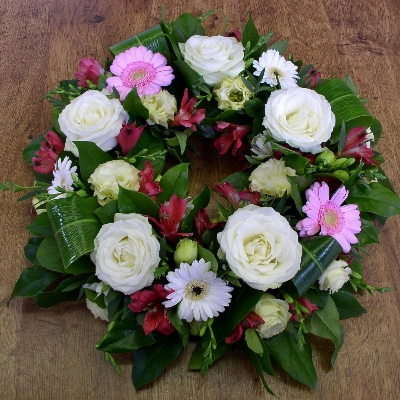 F069 Wreath